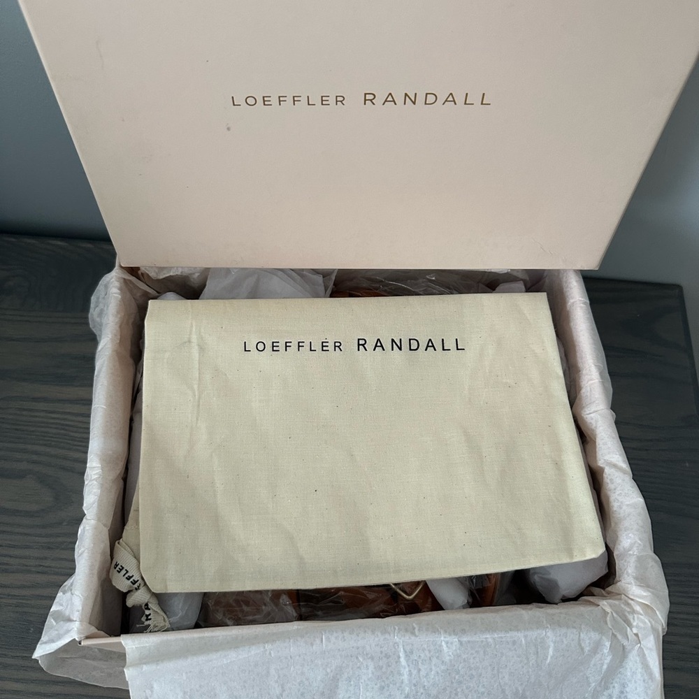 LOEFFLER RANDALL EMI CITY SANDALS - Picture 9 of 10